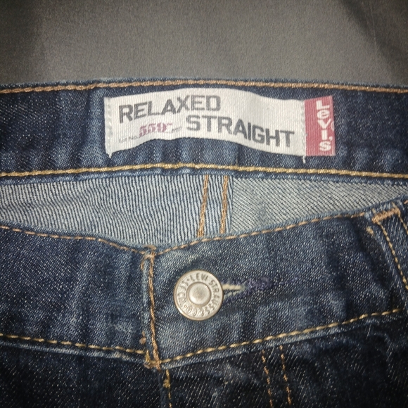 Levi relaxed fit jeans - Picture 2 of 3